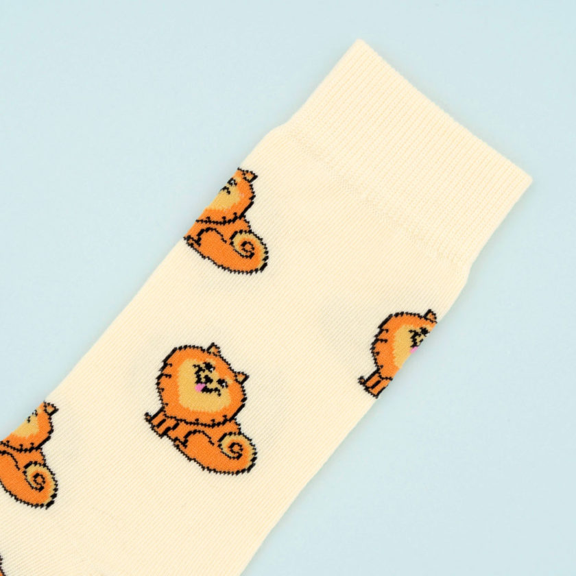 Chaussettes jaunes pales avec motifs spitz, de la marque Coucou Suzette.