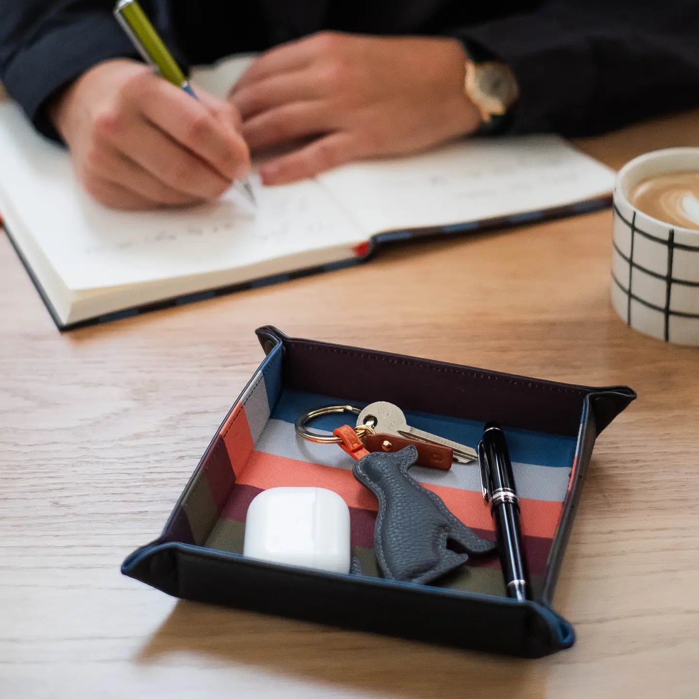 Porte-clés Labrador charbon - CAROLINE GARDNER