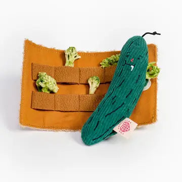 Jouet Cornichon Frit - THE FURRYFOLKS