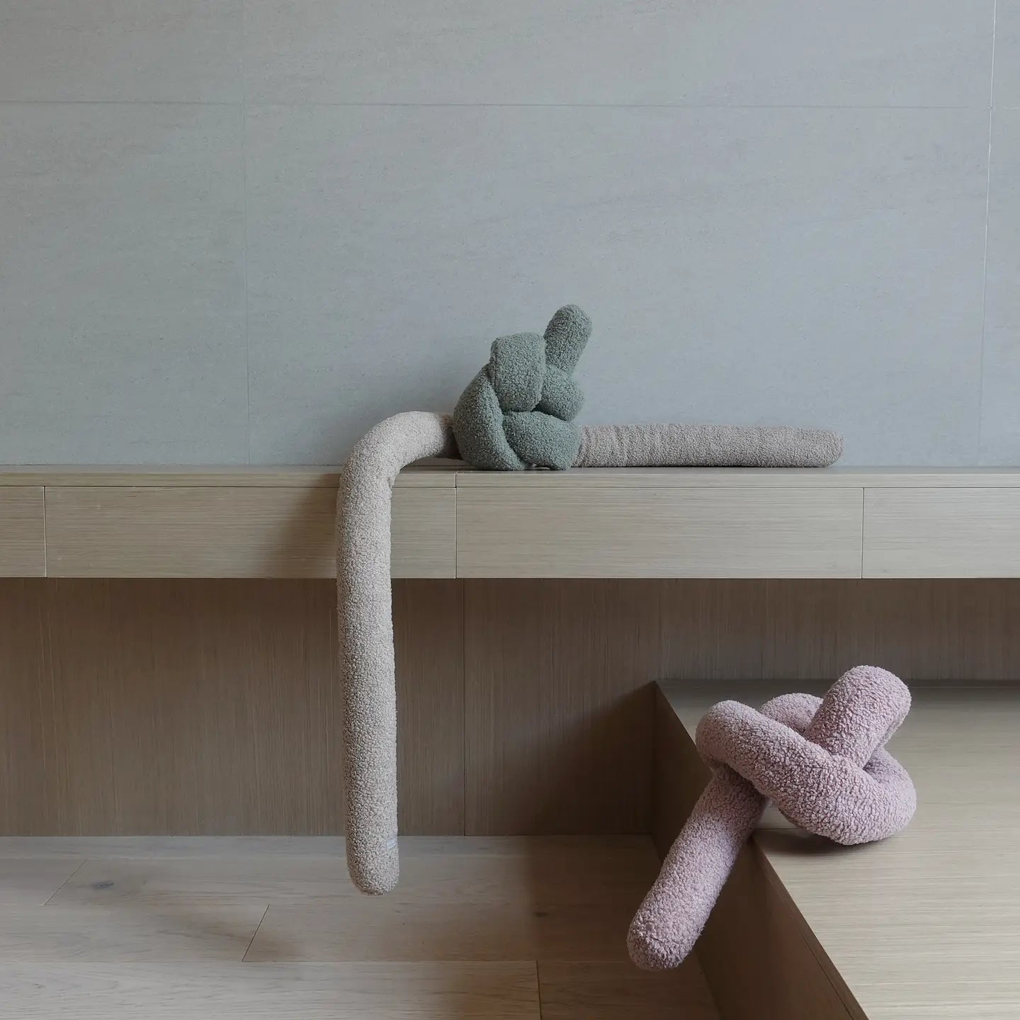 O NOU Toy - LAMBWOLF COLLECTIVE