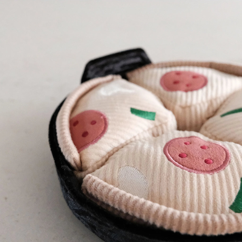 Pizza Toy - LAMBWOLF COLLECTIVE