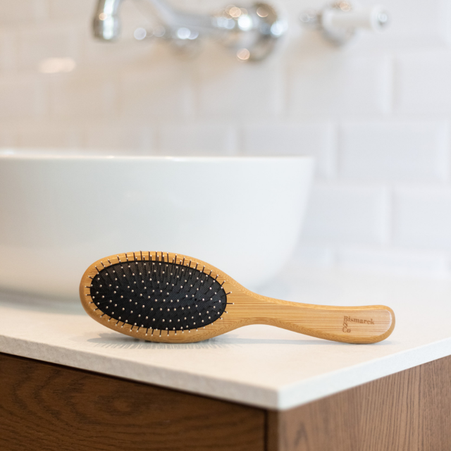 Brosse double face en bambou - BISMARCK & CO