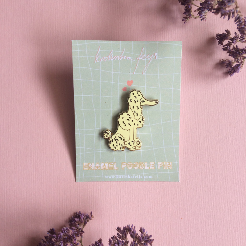 Pin's caniche - KATINKA FEIJS