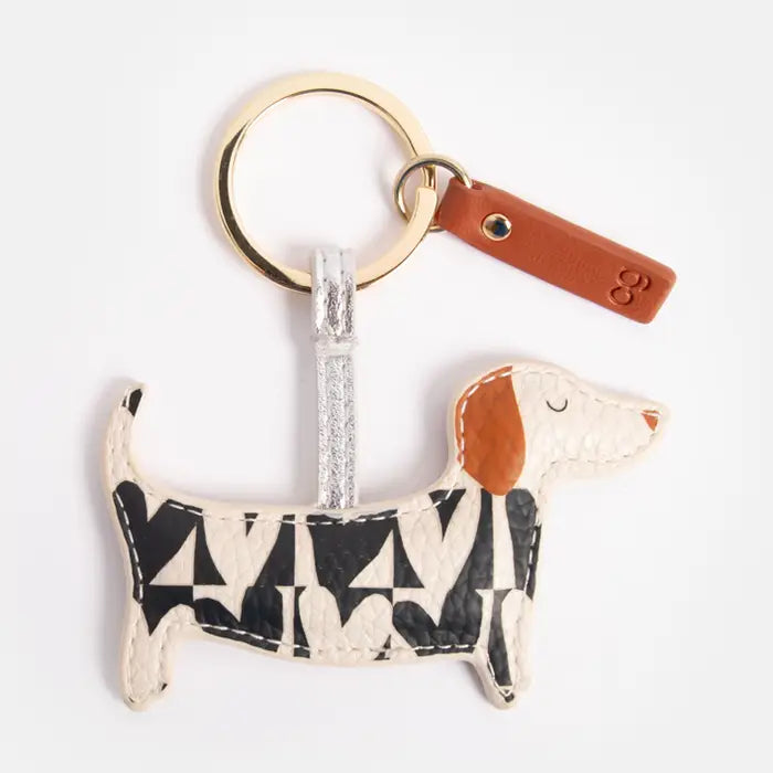 Dachshund Chechmate Hearts Keychain - CAROLINE GARDNER