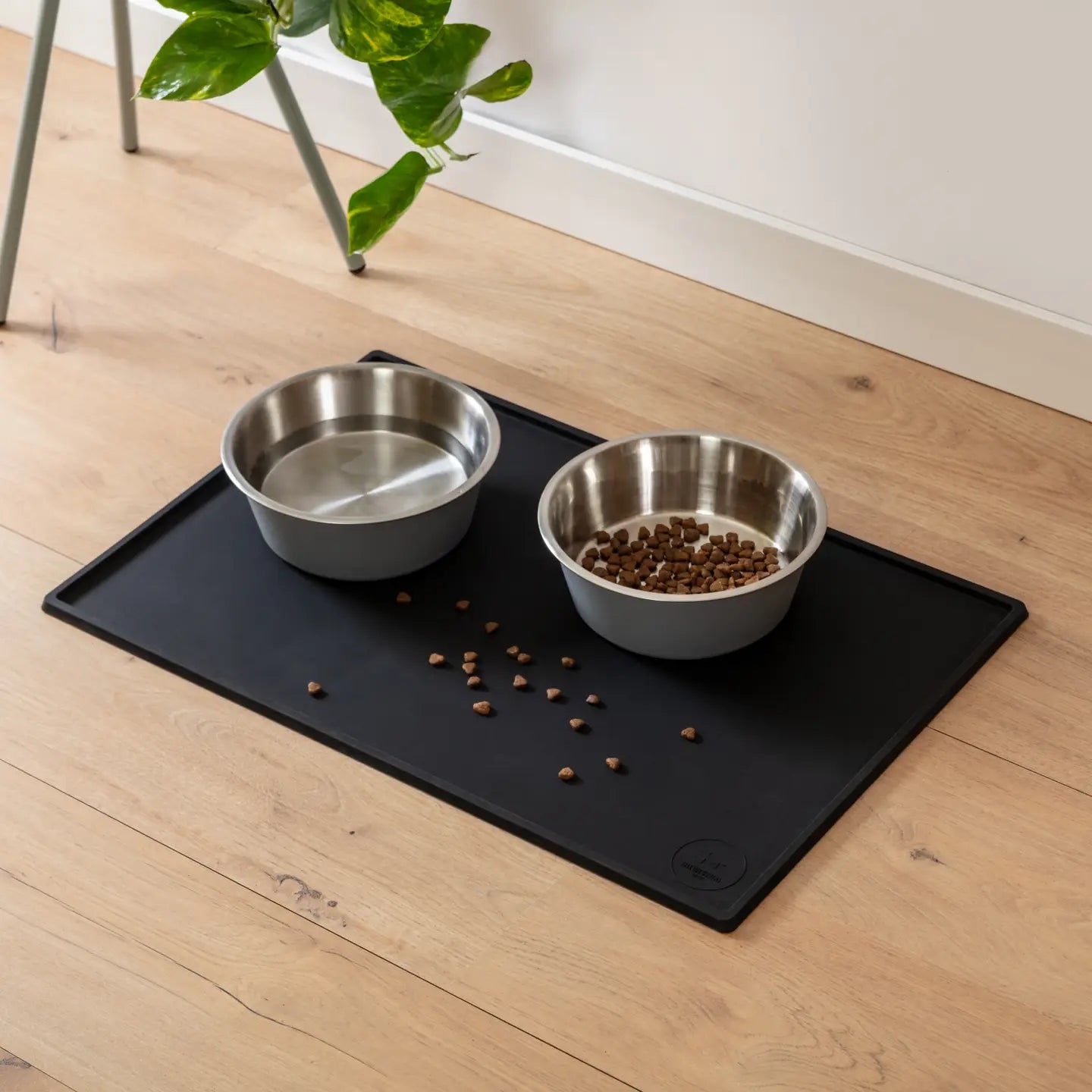 Grand tapis de repas noir - PARK LIFE DESIGN