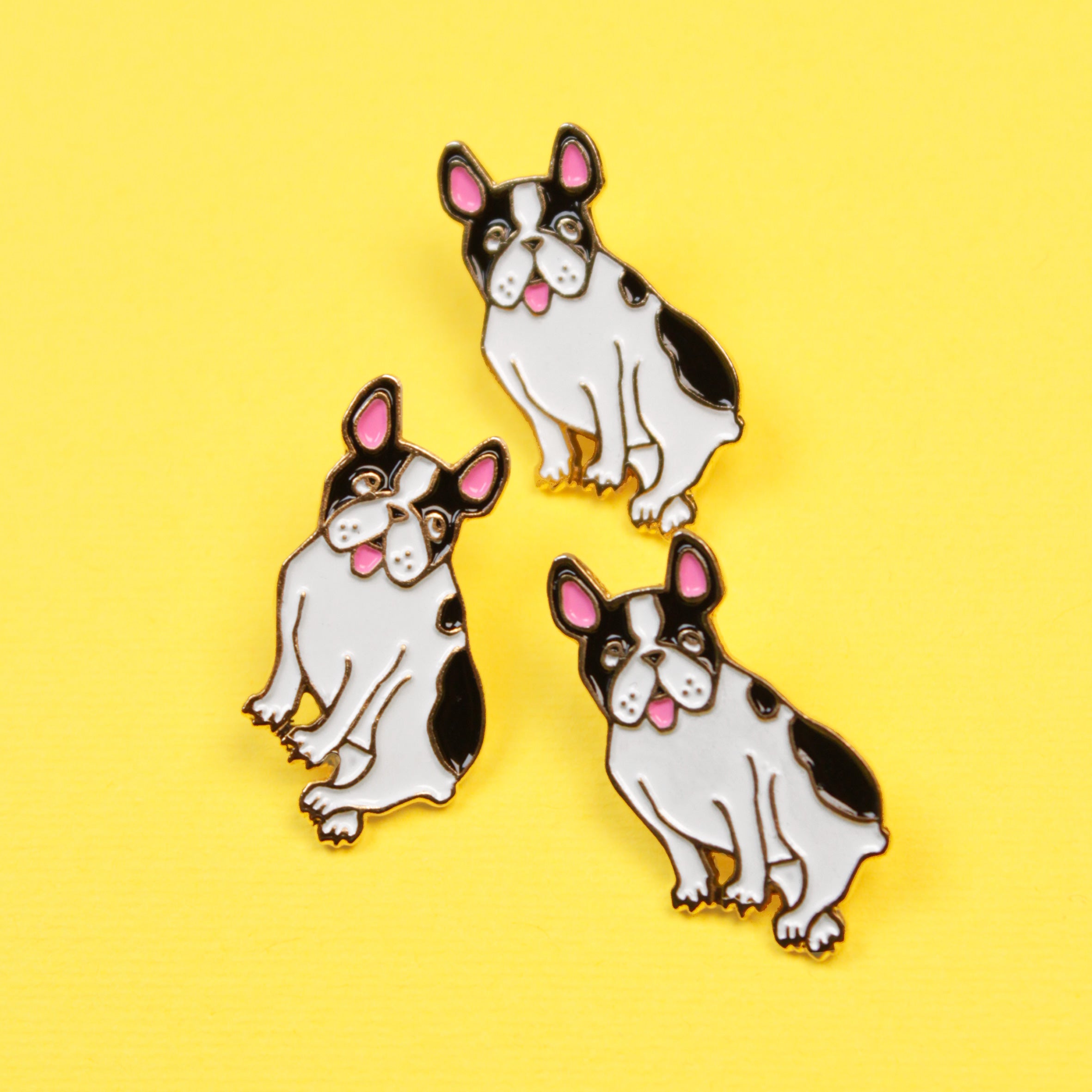 Pin's Bouledogue Français - COUCOU SUZETTE