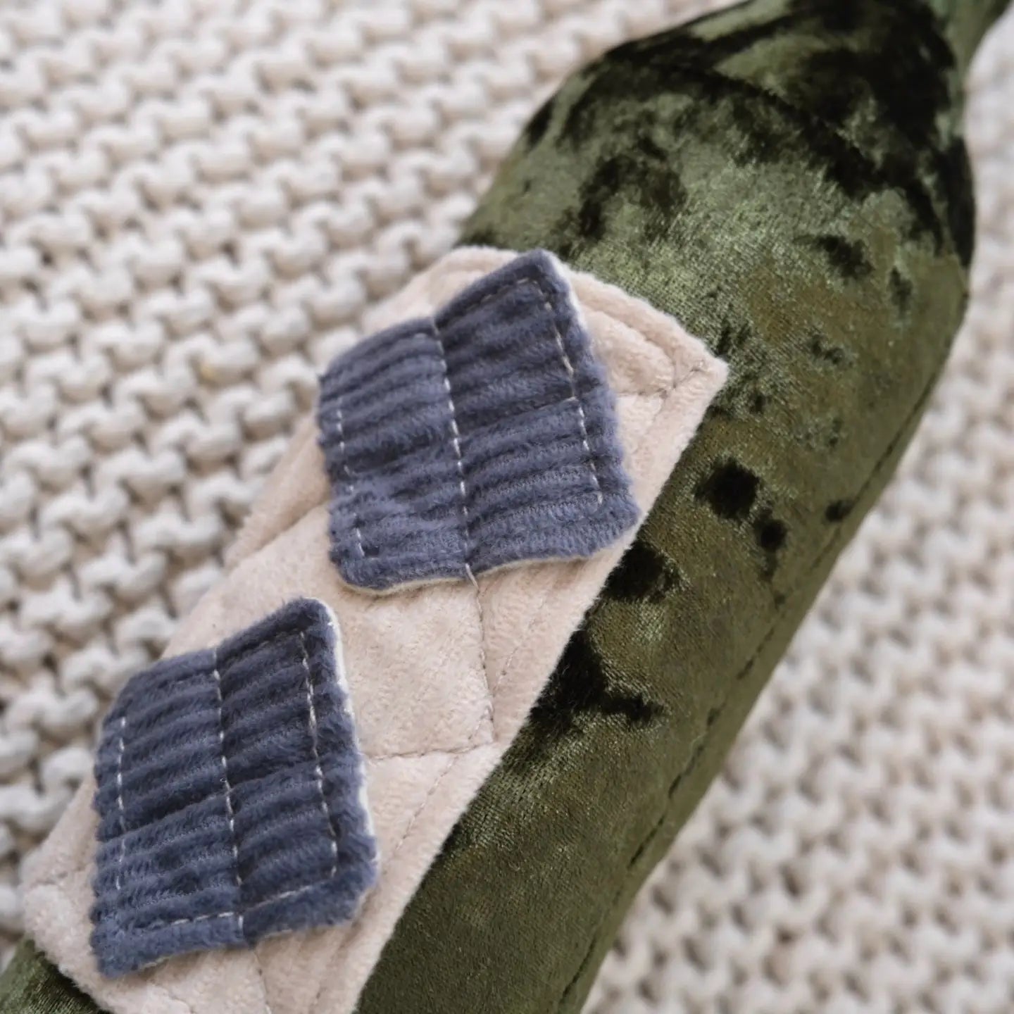 Merlot Bottle Toy - LAMBWOLF COLLECTIVE 