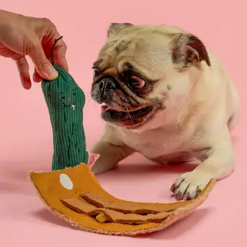 Jouet Cornichon Frit - THE FURRYFOLKS