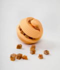 Jouet labyrinthe à friandises pour chien, orange de la marque INT.PETS
